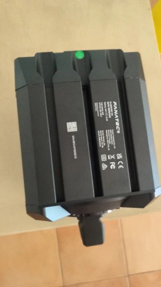 Base Fanatec ClubSport DD 15Nm + Volante F 2.5x.