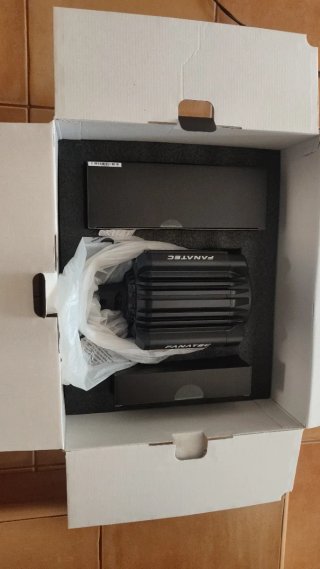 Base Fanatec ClubSport DD 15Nm + Volante F 2.5x.