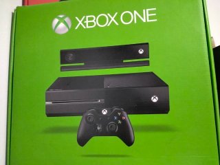 Xbox One Fat Negra con Caja