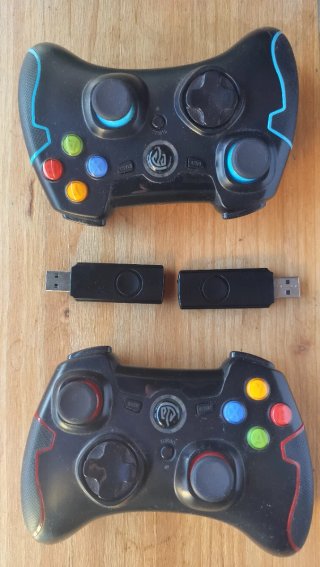 2 Mandos de Juego Multiplataforma