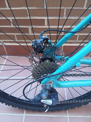 Bicicleta Orbea color turquesa