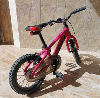 Bicicleta BH Expert 14