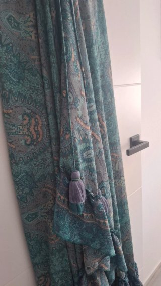 Vestido de seda estilo boho