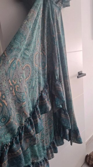 Vestido de seda estilo boho