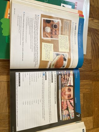Libros de español (Aula) nivel A1- A2
