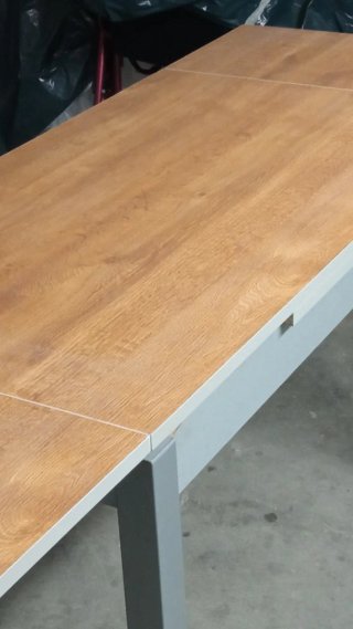 Mesa de cocina madera y metal