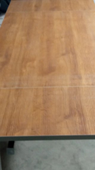 Mesa de cocina madera y metal
