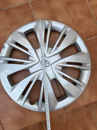 Tapacubo Toyota 18 pulgadas