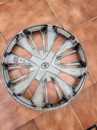 Tapacubo Toyota 18 pulgadas