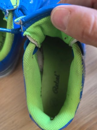 Botas de Fútbol para Niño