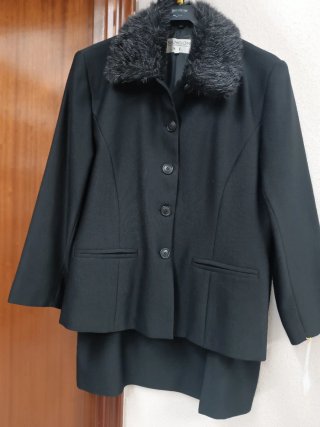 Traje de Señora Sangon Negro Talla 44
