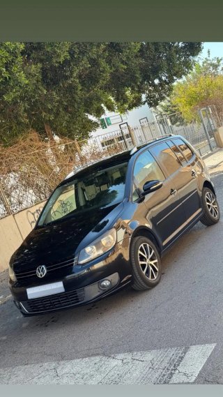 Volkswagen Touran 2011