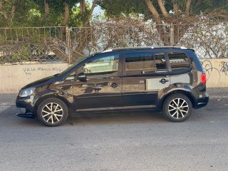 Volkswagen Touran 2011