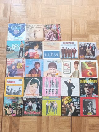 Lote de 31 Discos de Vinilo Singles y lps
