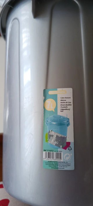Cubo de basura / almacenaje 7L con tapa