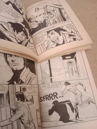 Lote de 2 comics adultos-Shaft y Lando