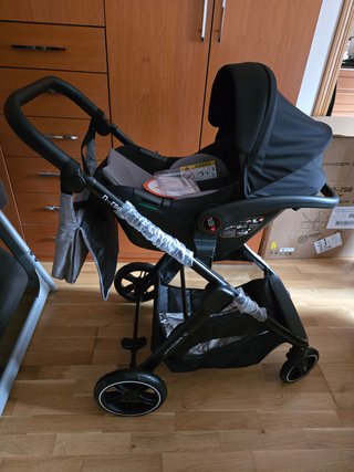 CARRITO BEBÉ JANÉ WANDER C TRIO. A ESTRENAR.