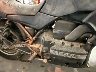 BMW K75 para restaurar