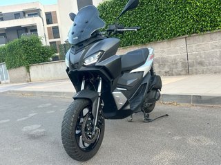 Aprilia SR GT 125cc - 2023 - 12.000km maxi scooter