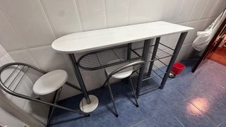 Mesa Cocina con Almacenamiento