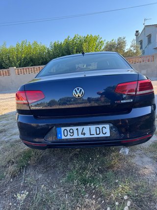 Volkswagen Passat 2016