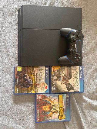 PS4 (PlayStation 4) + 3 Juegos