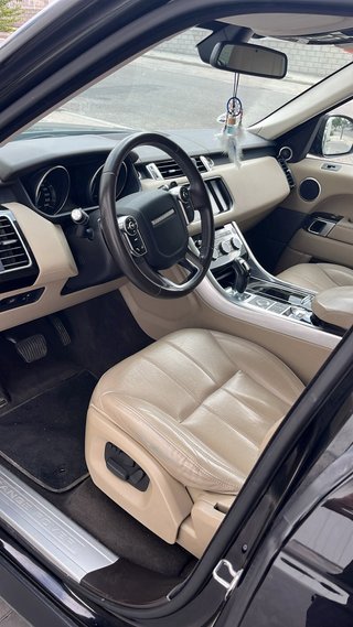 Land Rover Range Rover Sport 2015