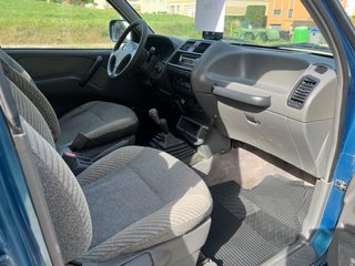 Nissan Terrano II 1998