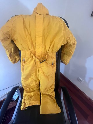 Mono de Esquí Amarillo Talla 8A