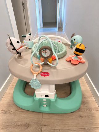 Andador 4 en 1 Tiny Love Meadow Days