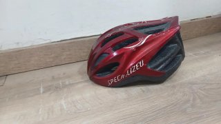 Casco de bici Specialized rojo