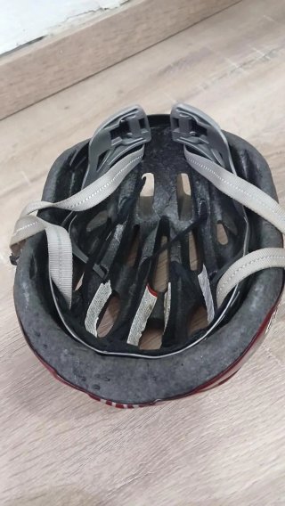 Casco de bici Specialized rojo