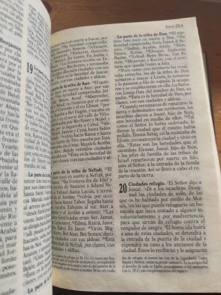 La Santa Biblia