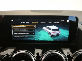 Mercedes GLA200D