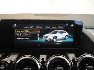 Mercedes GLA200D