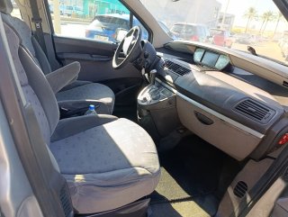 Peugeot 807 2005 ITV y caja recién hechas