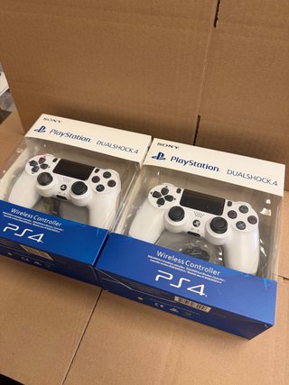 2 Mandos PS4 (PlayStation 4) Blancos