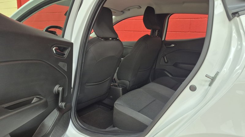 Renault Clio 2023, foto 14