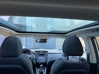 Nissan Qashqai Etiqueta medioambiental verde