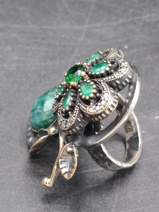 Anillo Artístico de Plata 925 y Piedras naturales