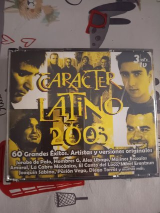 CD Carácter Latino 2003 (3 CDs)