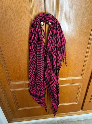 Pañuelo Kufiya Rosa y Negro