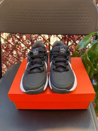 Zapatillas Nike Star Runner 4 Nuevas - Talla 28.5