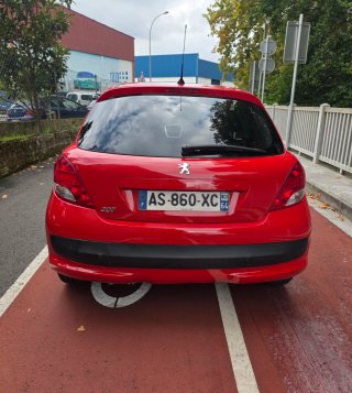 Peugeot 207 2010