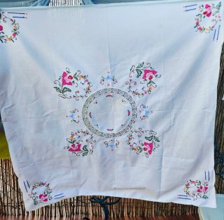 Mantel Antiguo Bordado