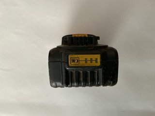 DeWalt DCD785 18V XR Taladro Percutor / Atornillad