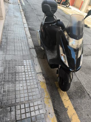 Moto Scooter King Kong Negra