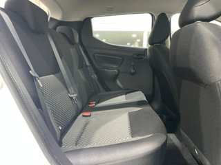Nissan Micra 1.0G 52 kW (70 CV) Visia