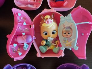Set de 7 Bebés Llorones con Accesorios