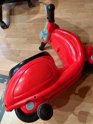 Moto Vespa para niños